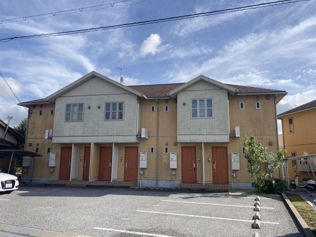 シャーメゾンコート野田山　東棟