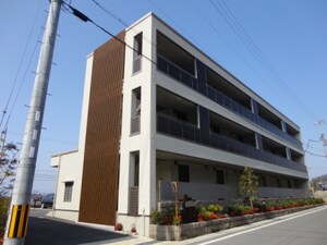 ブリリアント　ガーデンＡ棟外観写真