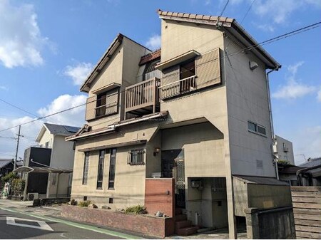 山中邸貸家外観写真