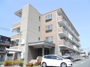 カーサソラーレ外観写真