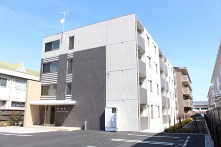 Ｇｒａｎｄｅｕｒ　Ｃｕｏｒｅ外観写真