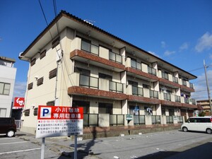ルミエール戸賀外観写真