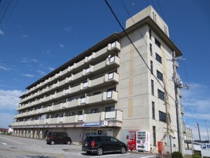 センチュリーマンション外観写真