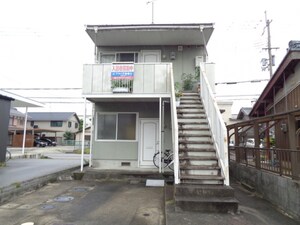 どんぐりハウス外観写真