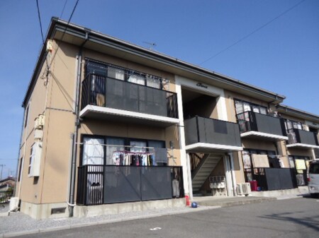 メゾン城町外観写真