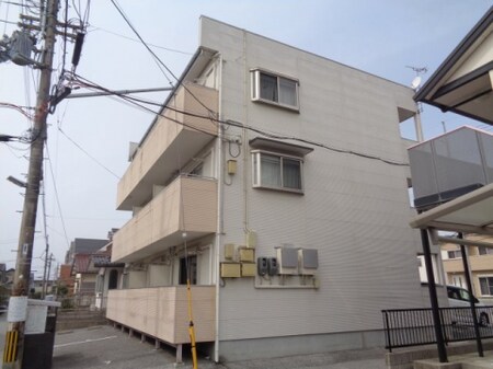 NINE　BOX外観写真