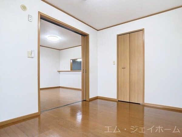洋室