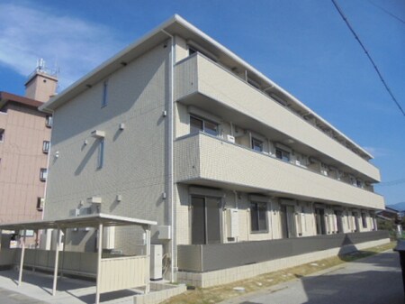 ヴィラ　シャルマン外観写真