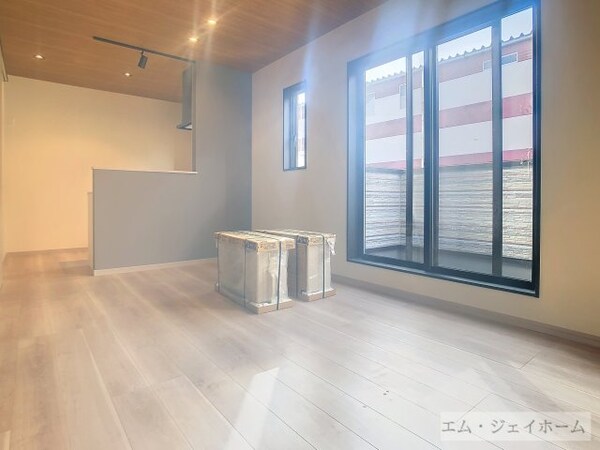 居室・リビング(建築中)