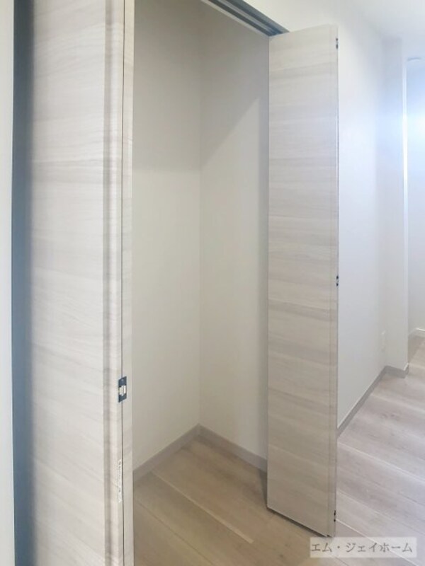 収納(建築中)