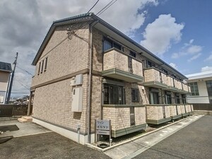 ウィン オカダヤ外観写真