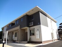 カーサ・デルソーレⅢの外観写真