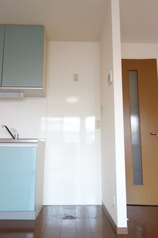 物件内観写真20　(冷蔵庫置き場)