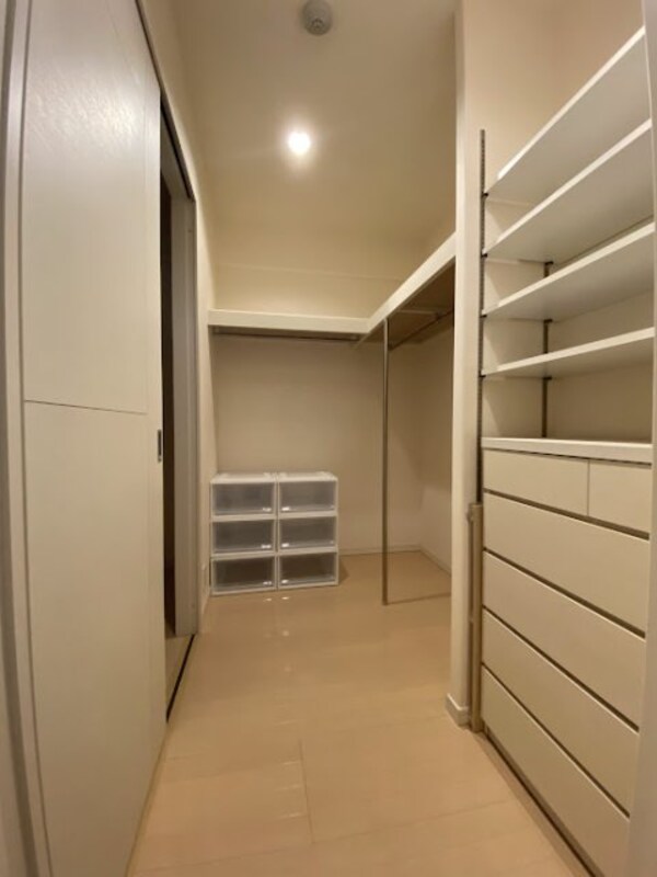 収納(専用部)
