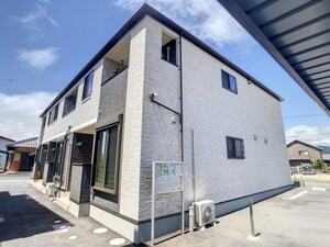 アルナージュ外観写真