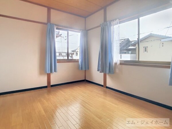 洋室