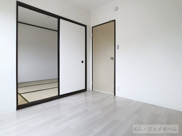 洋室