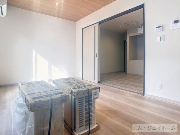 居室・リビング(建築中)