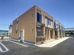 ガーデン・アイリス外観写真