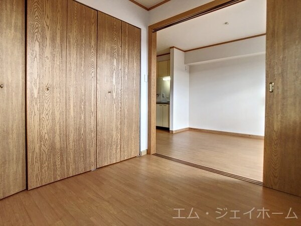 洋室