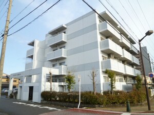 フラワー3番館外観写真