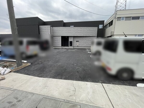 駐車場(建築中)