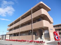 ユーミーマンション能登川ＤＵＥの外観写真