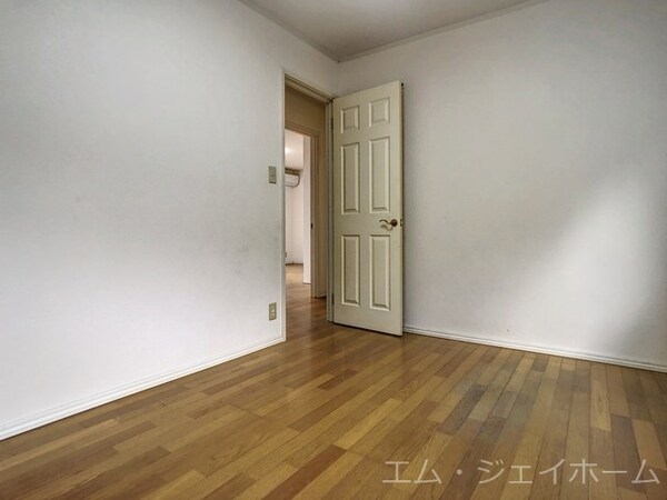 洋室