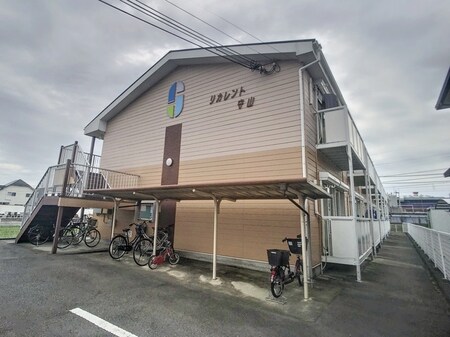 リカレント守山外観写真