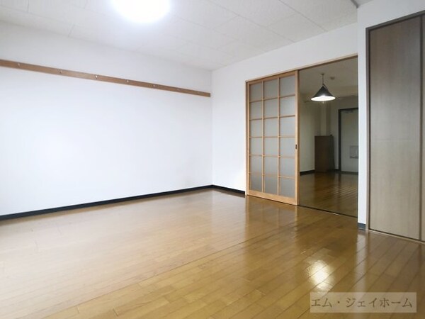 洋室