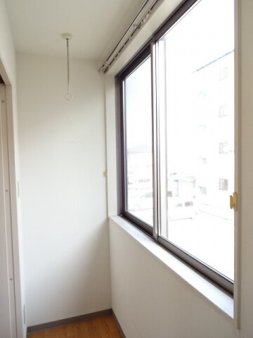 物件内観写真16　(サンルーム)