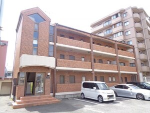 シャルム柳川外観写真