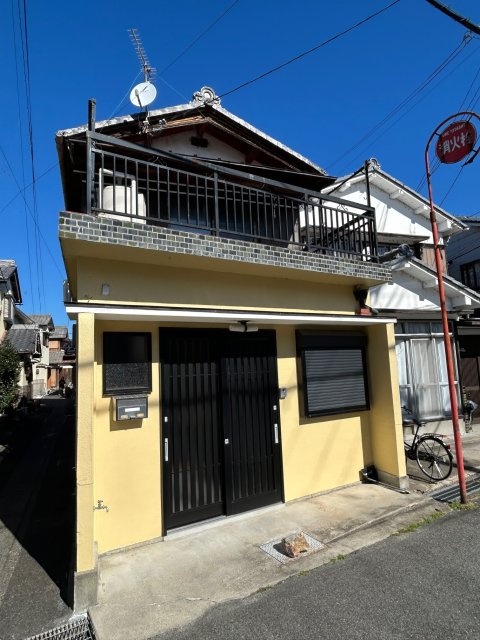 本堅田2丁目貸家