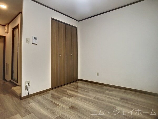 洋室
