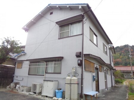 岩波南滋賀貸家外観写真