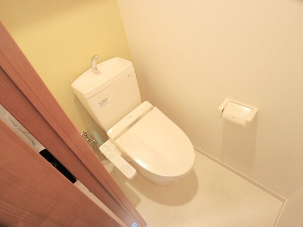 トイレ(他号室の写真の為異なる場合は、現況優先とします。)