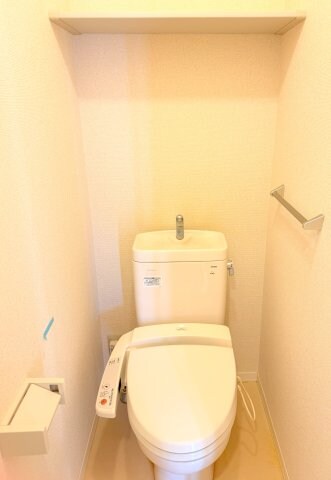 物件内観写真12　(他号室の写真の為異なる場合は、現況優先とします。)