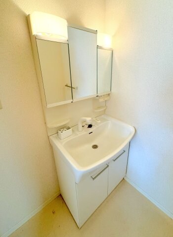 物件内観写真13　(他号室の写真の為異なる場合は、現況優先とします。)