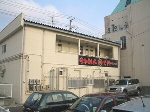 シャンブルマツザキ外観写真