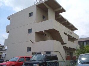 ハイツ神利外観写真