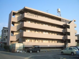 マンション倉前外観写真