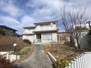 明治団地　新妻貸家外観写真