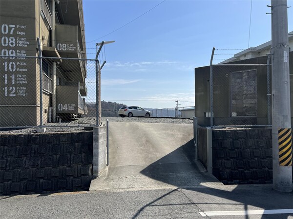 駐車場・駐輪場