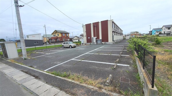 駐車場・駐輪場