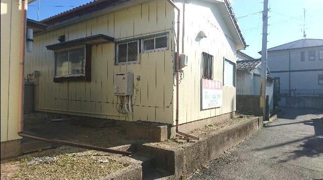 物件外観写真2　