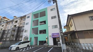ヴィラ・サンテラス　テナント外観写真