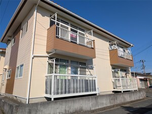 グリッター真盛外観写真