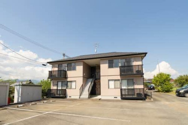 駐車場・駐輪場