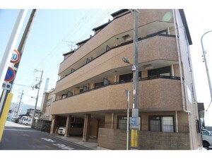 勝栄マンションパート6外観写真