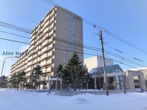 ラポール桑園駅前A棟外観写真
